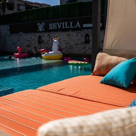 Sevilla Alacati 호텔 *