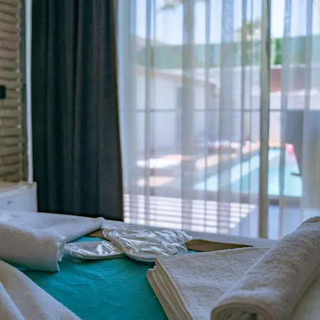 Sevilla Alacati * Çeşme