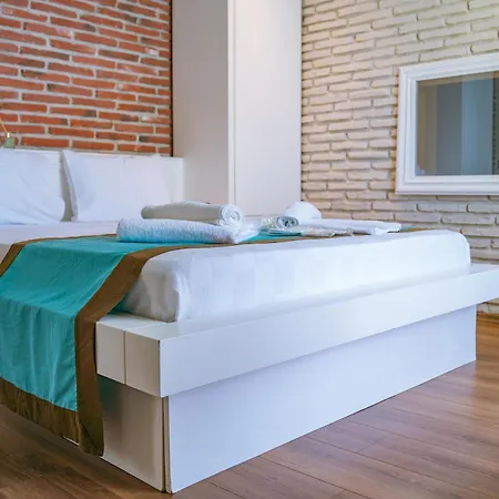 Sevilla Alacati 호텔 Çeşme