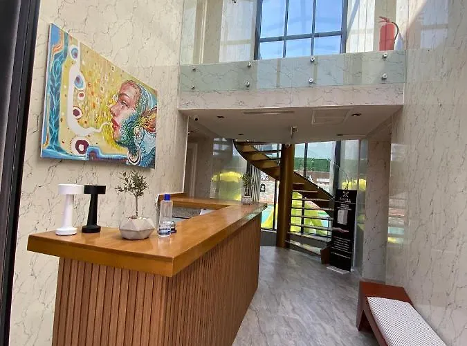 Hotel Sevilla Alacati *