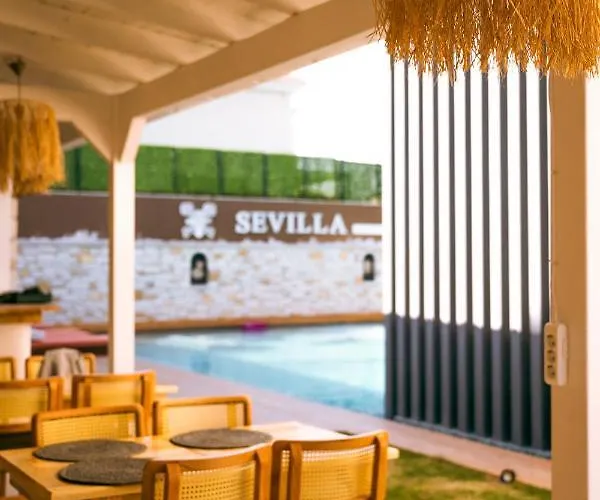 Hotel Sevilla Alacati *